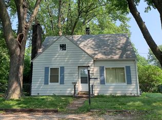1022 Campbell Ave, Waterloo, IA 50701