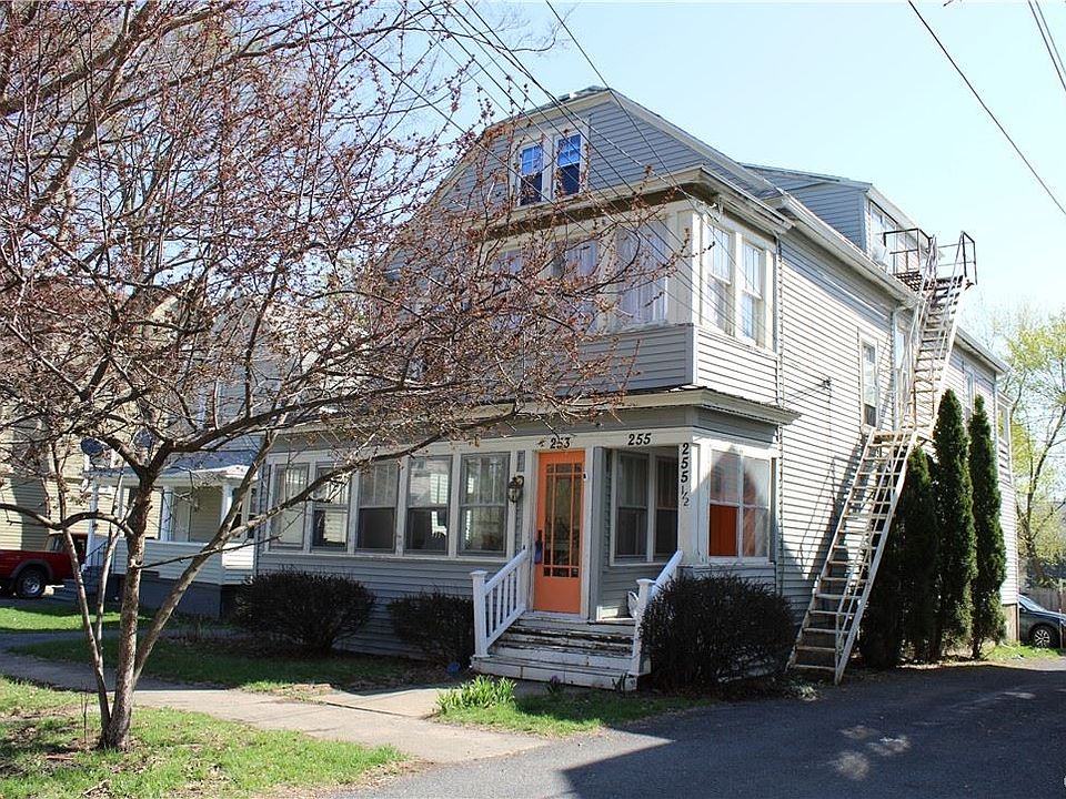 1st image of 253-255 Roosevelt Ave #55