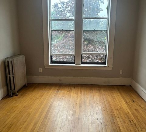 2nd image of 93 Maine St #111