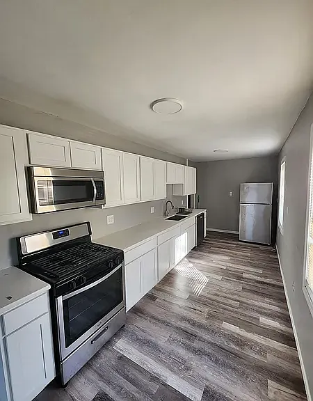 403 Church St #403 — Photo 2