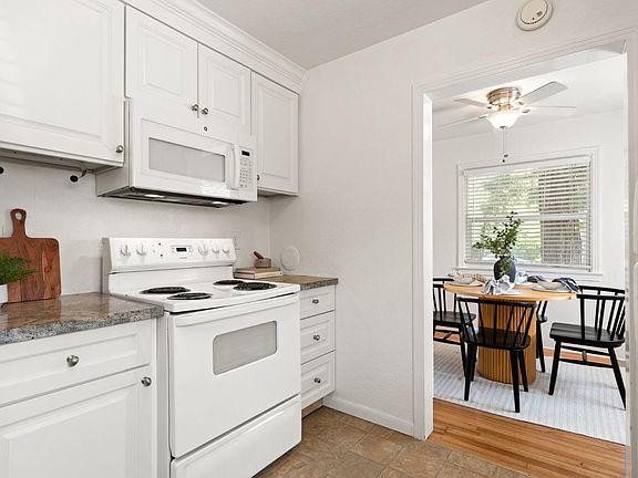 4th image of 1716 37th St