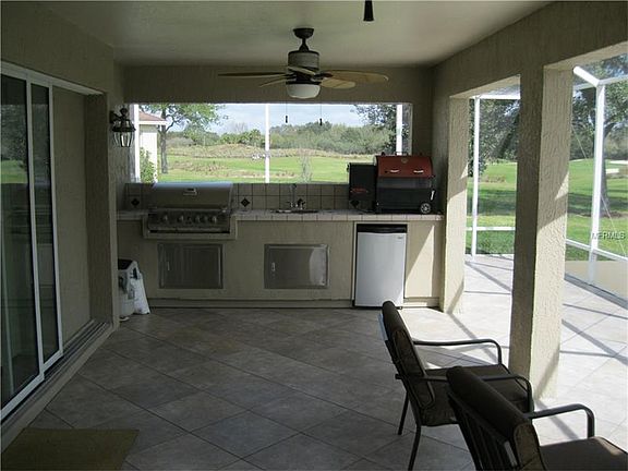 3rd image of 1786 Caryle Ln