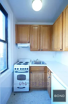 Rented by Bond New York | media 20