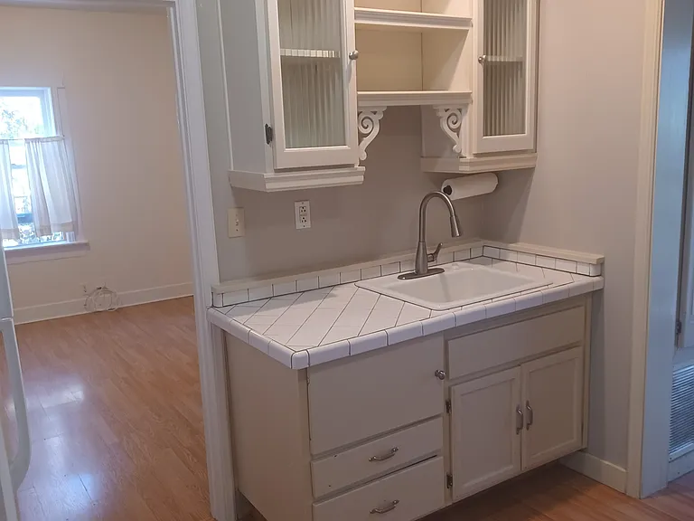 Kitchen Cabinet