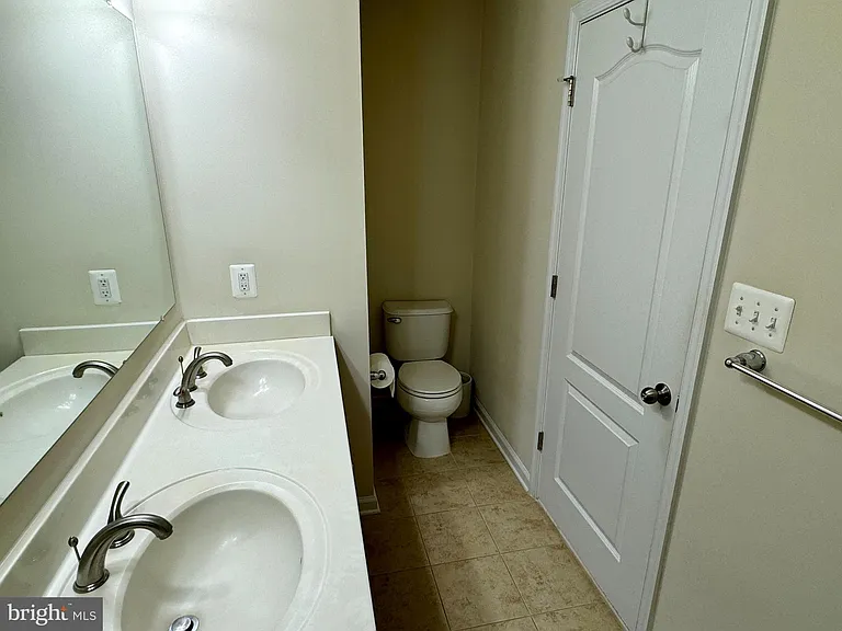 2874 Chinkapin Oak Ln — Photo 29