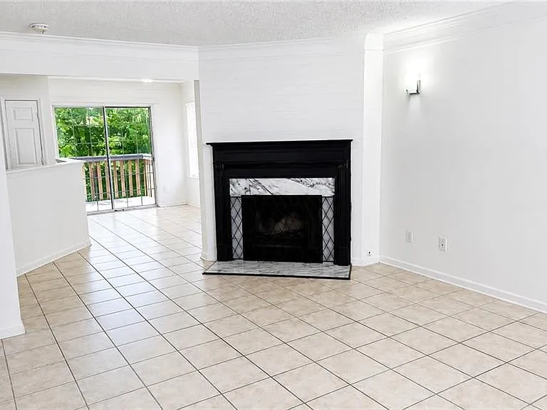 1271 Vintage Pointe Dr — Photo 6