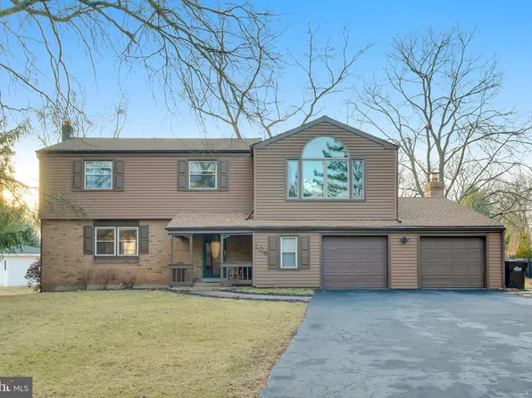 104 Old Oak Tree Rd, Lansdale, PA 19446