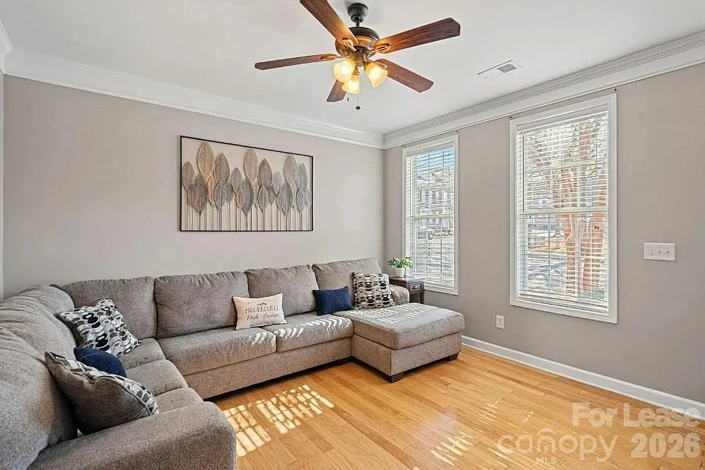 2 bed, 2.5 bath, $1,950 — Photo 2