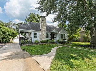 1116 S Pickwick Ave, Springfield, MO 65804