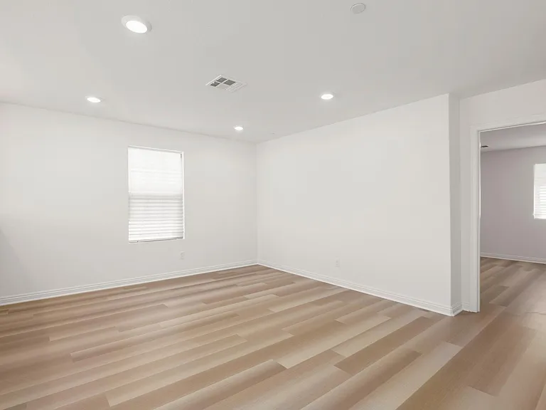 2522 Blackbird Gln — Photo 25