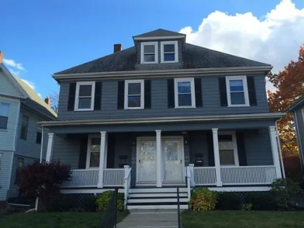 36 Court St #1, Newton, MA 02458