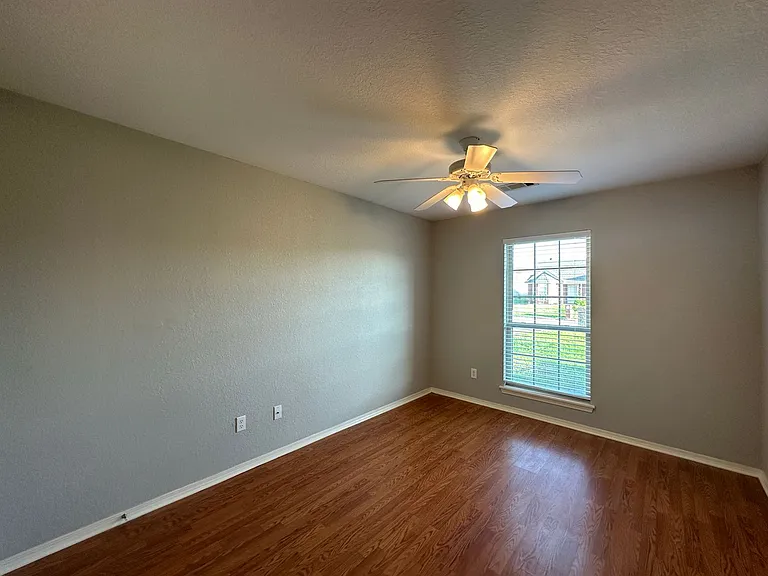 609 Apple Valley Dr — Photo 22