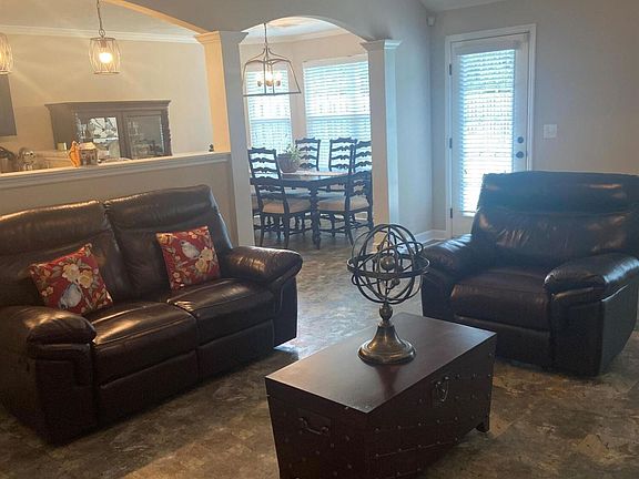 2nd image of 4998 Copse Dr