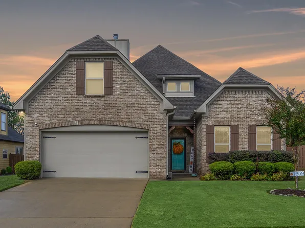 1359 Mountain Ln, Gardendale, AL 35071
