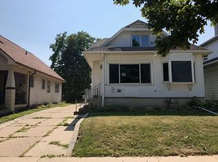 183 W Tripoli Ave, Milwaukee, WI 53207