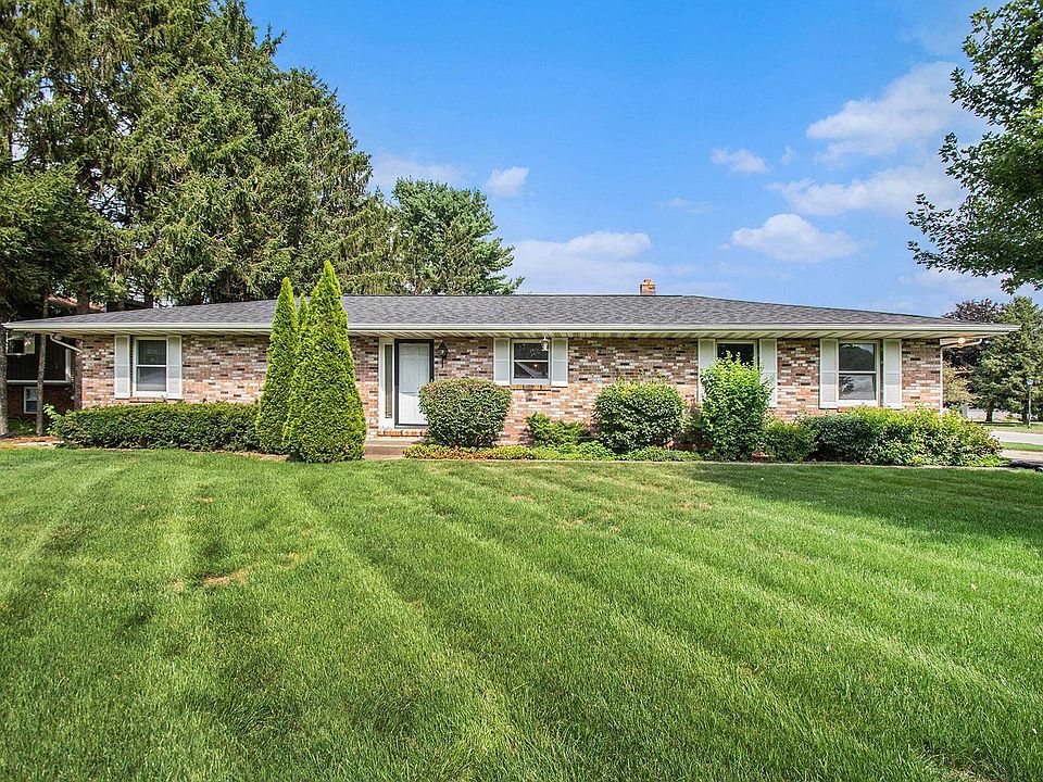 1st image of 51632 Fox Hollow Ct