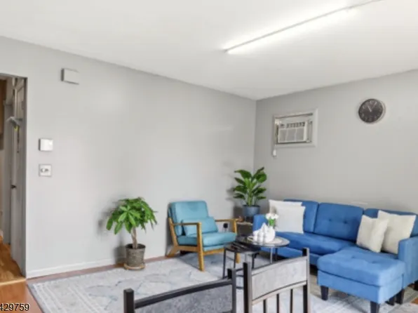 8 Sewall Ave #6C, Clifton City, NJ 07011
