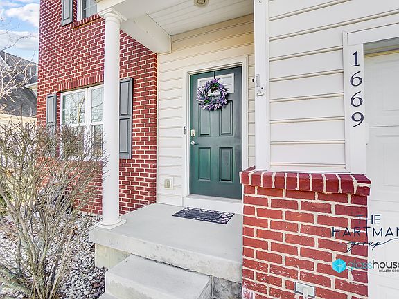 4th image of 1669 Yellow Rose Ct