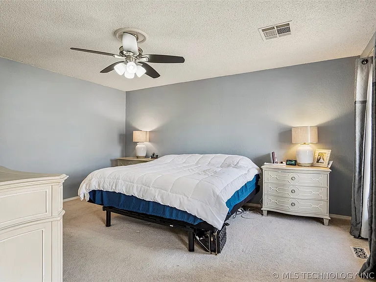 8940 E 16th Pl — Photo 22