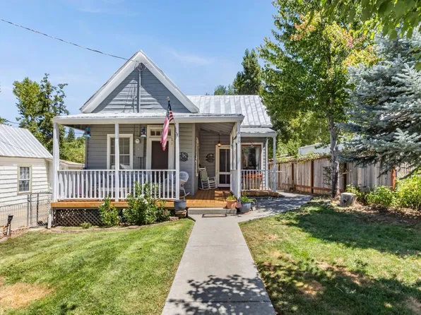 928 Sacramento St, Dutch Flat, CA 95714