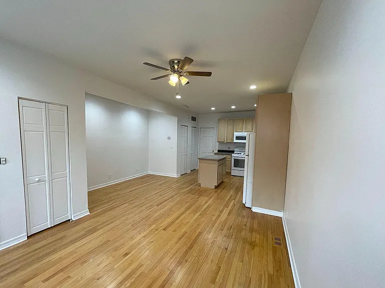 2164 W Bowler St #1 — Photo 2