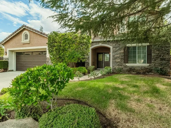 2595 Powers Ave, Clovis, CA 93619