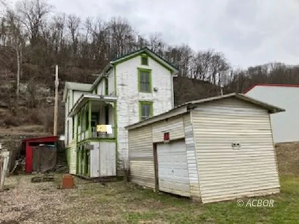 317 Condor St, Pomeroy, OH 45769