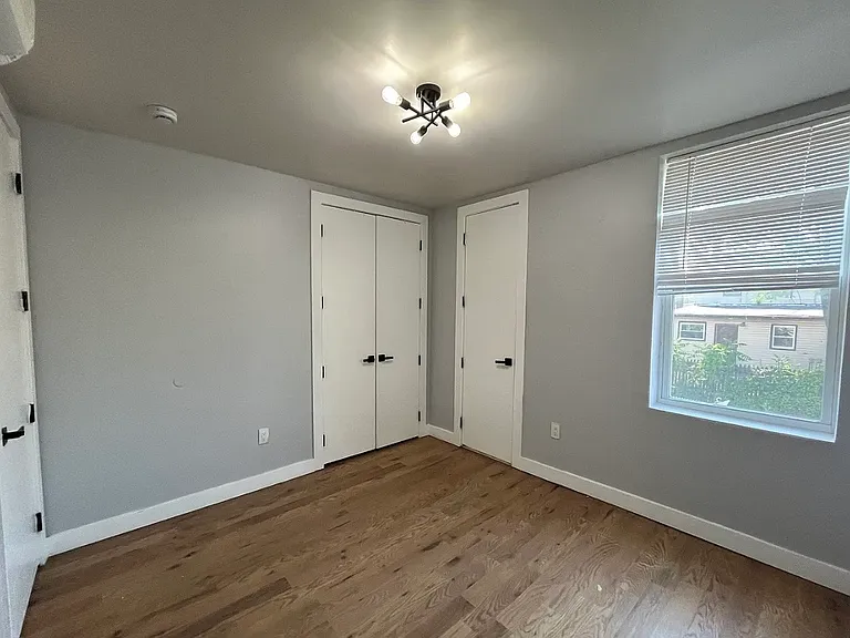 131 Hancock Ave #2D — Photo 8