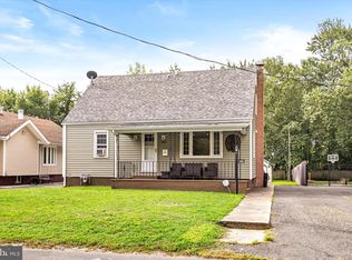 306 Monmouth St, East Windsor, NJ 08520