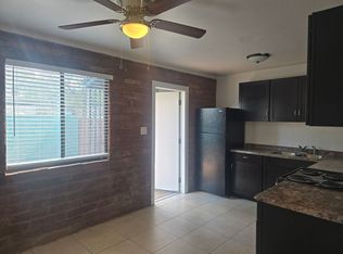 Move-In Special - 2 Bedroom, 1 Bath In Tempe! Private Backyard! Close To Asu!, Tempe, AZ 85281