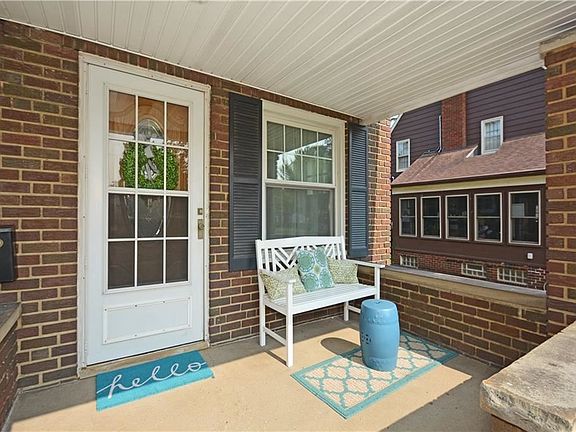 2nd image of 2297 Niagara Dr