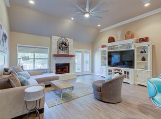 1187 Red Bud Ln, Round Rock, TX 78664