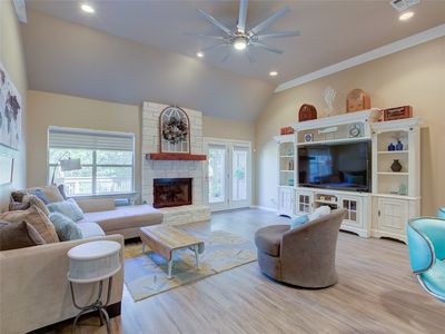 1187 Red Bud Ln, Round Rock, TX, 78664