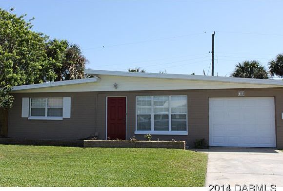 1st image of 12 Raymonde Cir N