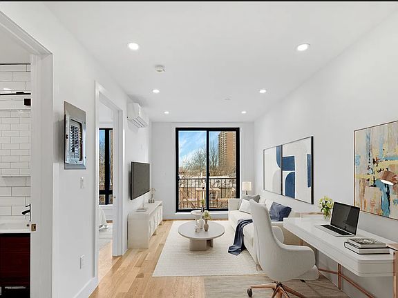 2nd image of 2120 Fulton St APT 3R
