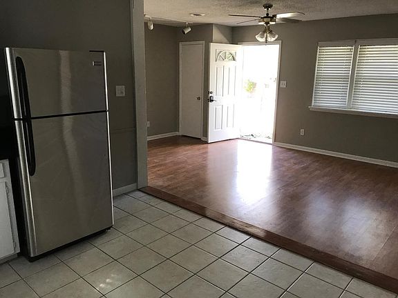 kitchen / living room