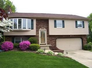 4197 Hampton Cir, Stow, OH