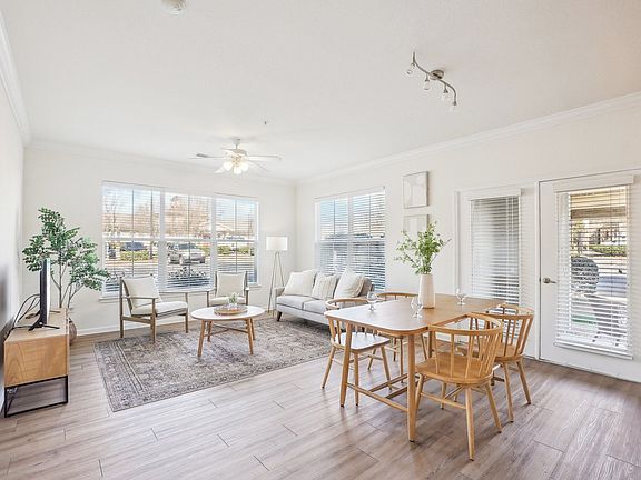 4th image of 1001 Greystone Common Dr #4-101