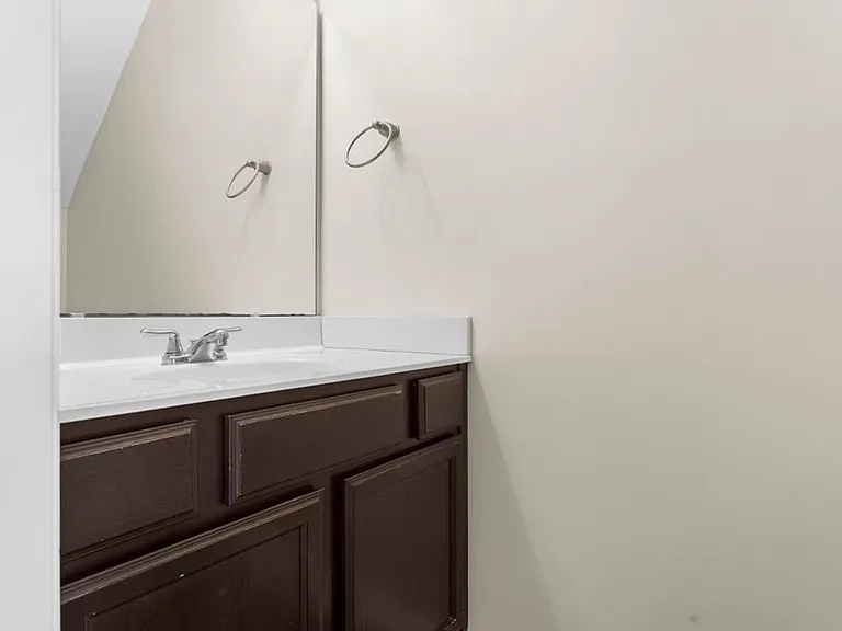 115 Virginias Landing Ct — Photo 7