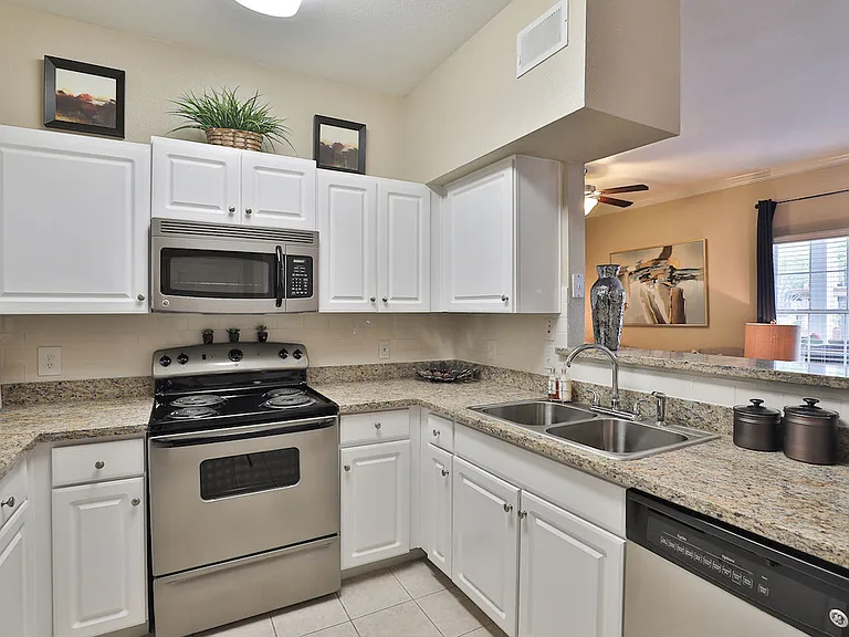 Enclave At Woodbridge — Photo 3