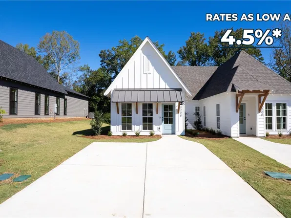 3208 Bradley Ln, Auburn, AL 36830