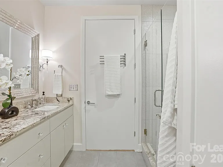 1133 Metropolitan Ave — Photo 20