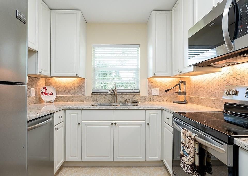 1st image of 24 Vista Gardens Trl APT 201