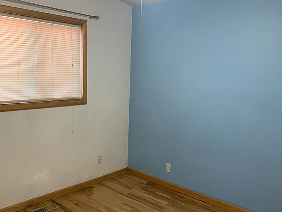 5th image of 1808 N 31st St
