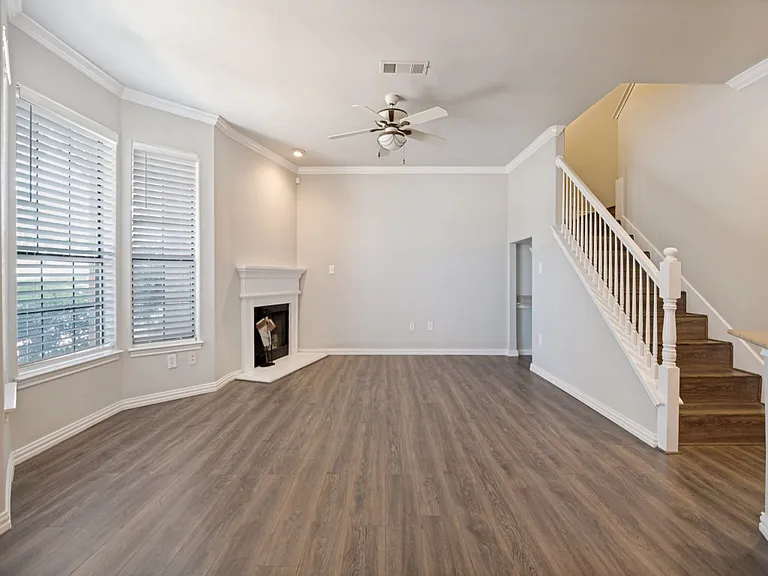 2800 Keller Springs Rd #7B — Photo 9