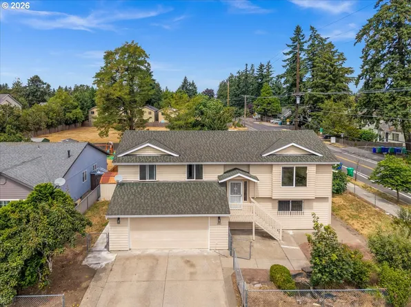 3857 SE 136th Ave, Portland, OR 97236