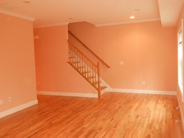 42 Ferris Ave