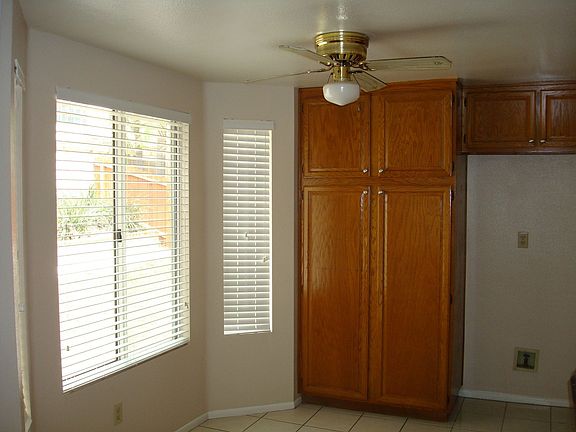 Breakfast nook