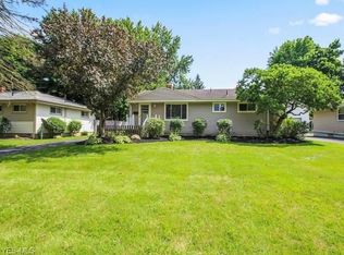 3415 Flora Ln, Youngstown, OH