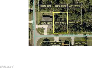 705 Long Lines Ln, Lehigh Acres, FL 33974